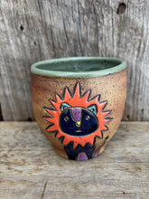 Load image into Gallery viewer, Giraffe and Lion cup
