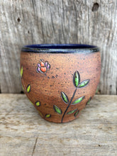 Load image into Gallery viewer, Vine cup
