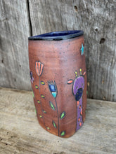 Load image into Gallery viewer, Giraffe vase
