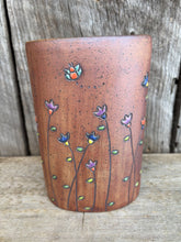 Load image into Gallery viewer, Oval brick vase
