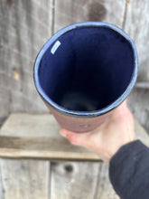 Load image into Gallery viewer, Tall vase
