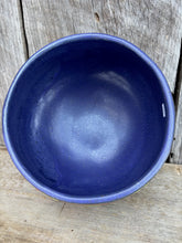 Load image into Gallery viewer, Leaf bowl
