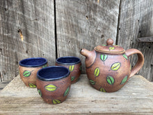 Load image into Gallery viewer, Leaf teaset
